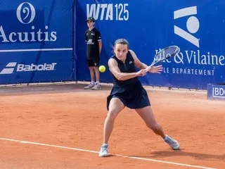 Tennis. Un an et demi après sa grave blessure au genou, Clara Burel remporte le deuxième tournoi WTA 125 de sa carrière