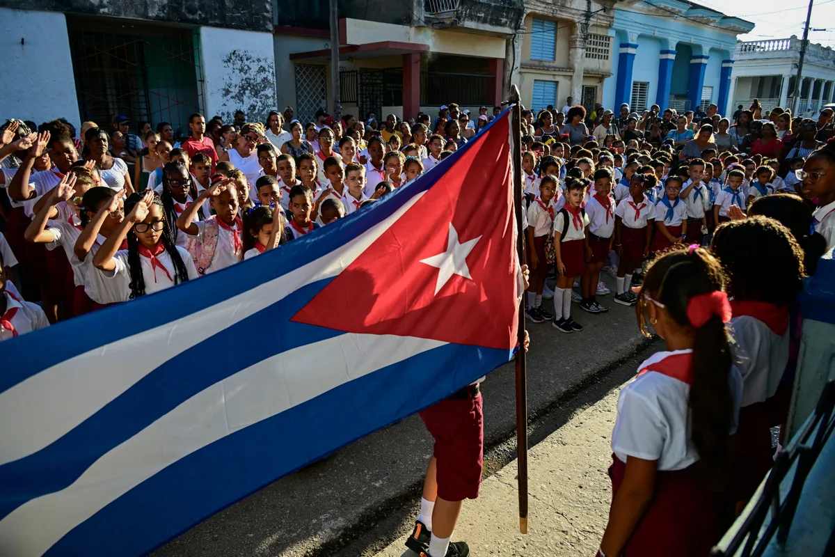 El curso escolar en Cuba comienza con apagones que alcanzan al 70% del país