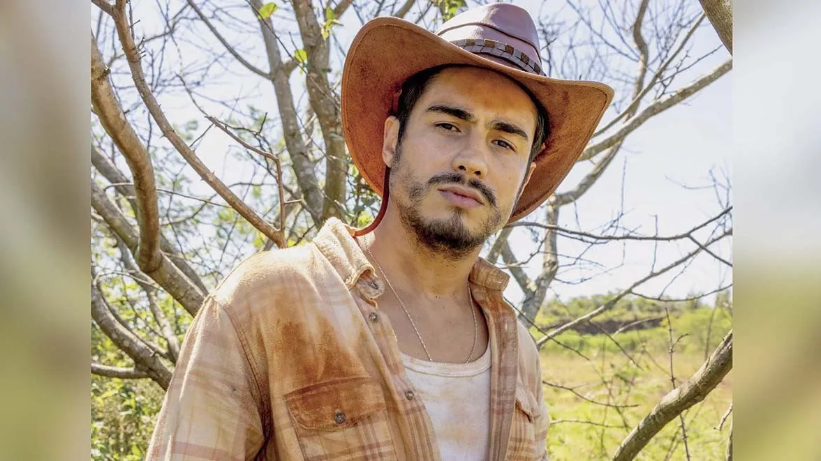Danilo Mesquita vive fase intensa na TV em meio aos holofotes com Anitta