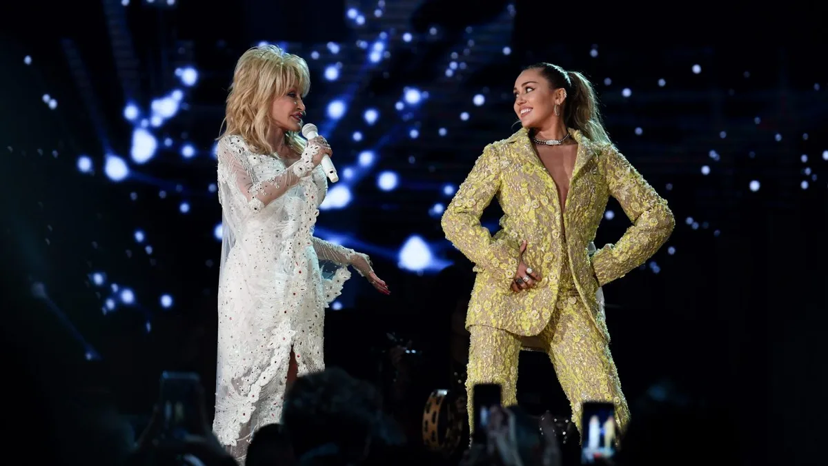 Miley Cyrus Tearfully Pays Tribute to Dolly Parton With “Jolene” Performance at Hollywood Bowl: “Me and Dolly, We Are Eternal”