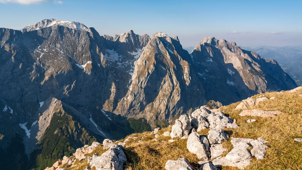 Unglück in Bayern - Bergsteiger (24) aus Dortmund stirbt in den Alpen