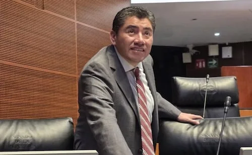 Saúl Monreal se registra para buscar la alcaldía de Fresnillo en 2027; mantiene aspiración de gobernar Zacatecas