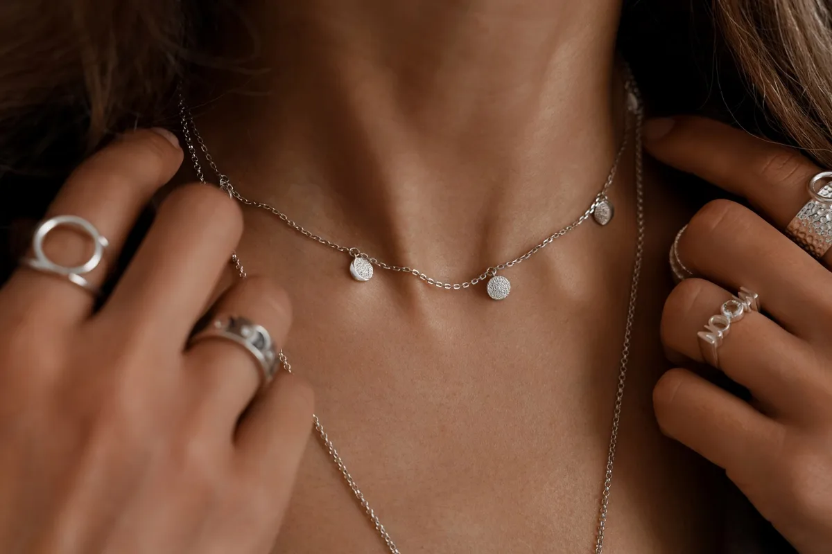 Amazon pulled a $4 ‘sterling silver’ ring that was 92% cancer-causing cadmium. A jewelry expert warns it’s back