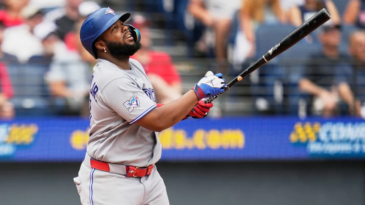 ‘It finally happened’: Blue Jays fans react to Guerrero’s slump-busting homer