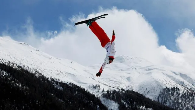 FIS-Entscheidung: Ski-Weltverband lässt Russland wieder an Wettbewerben teilnehmen