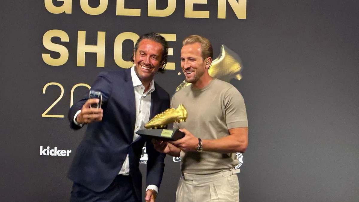 Bester Torjäger Europas: Bayern-Star Kane mit Goldenem Schuh ausgezeichnet