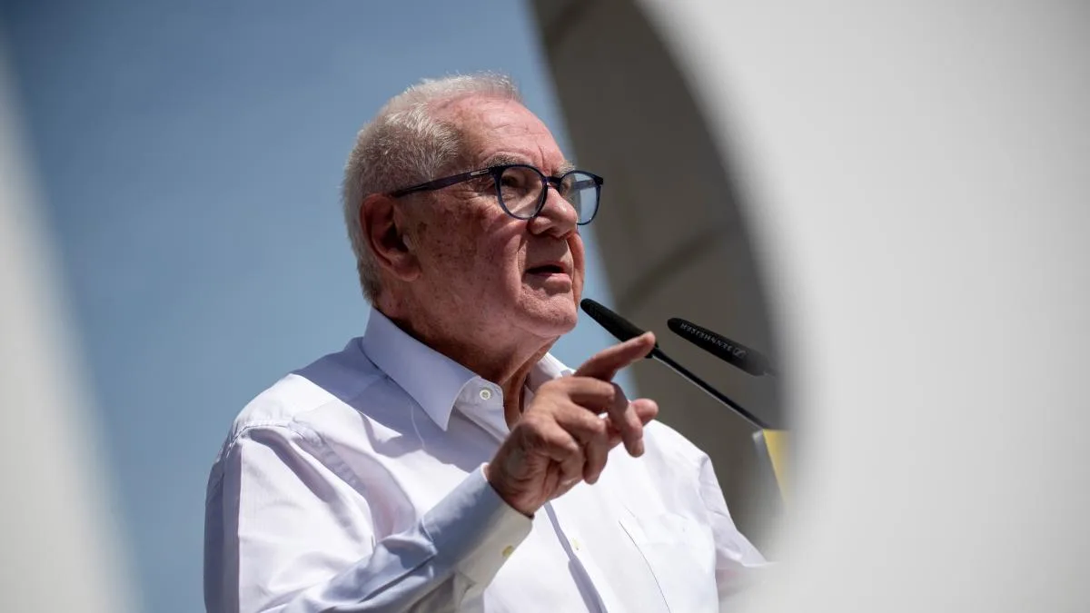 Ernest Maragall carga contra Gabriel Rufián y alude a él como “ese conocido líder de Podemos”