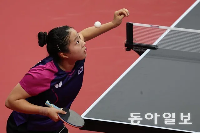 ‘삐약이’ 신유빈, 장애인 대표팀에 또 선물…“장애인AG까지 응원 이어지길”