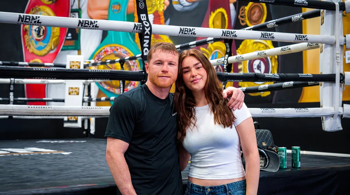 Canelo Álvarez vive tierno momento durante su preparación rumbo a la pelea ante Christian Mbilli
