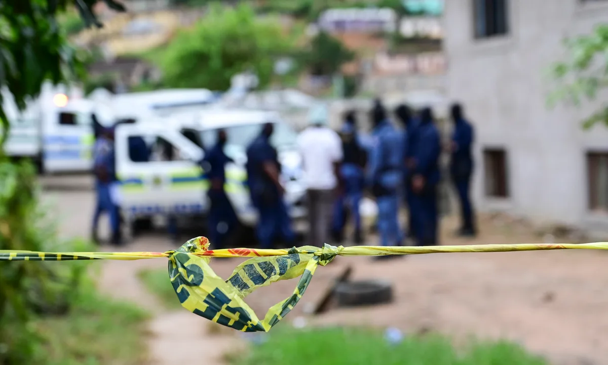 CRIME: Police launch manhunt after Joburg shooting leaves three dead, two injured