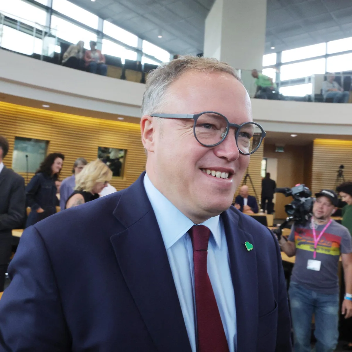 AfD-Antrag - Thüringens Ministerpräsident Voigt übersteht Misstrauensvotum