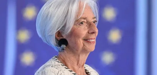 EZB-Chefin Christine Lagarde für die Leitung des Weltwirtschaftsforums im Gespräch
