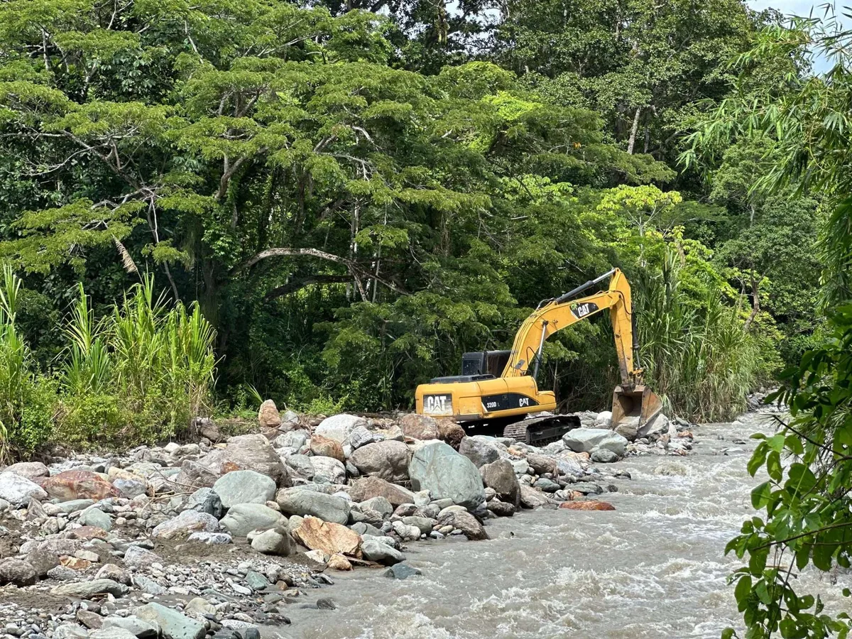 Canalizan río Macagua de San Felipe ante incremento de las lluvias