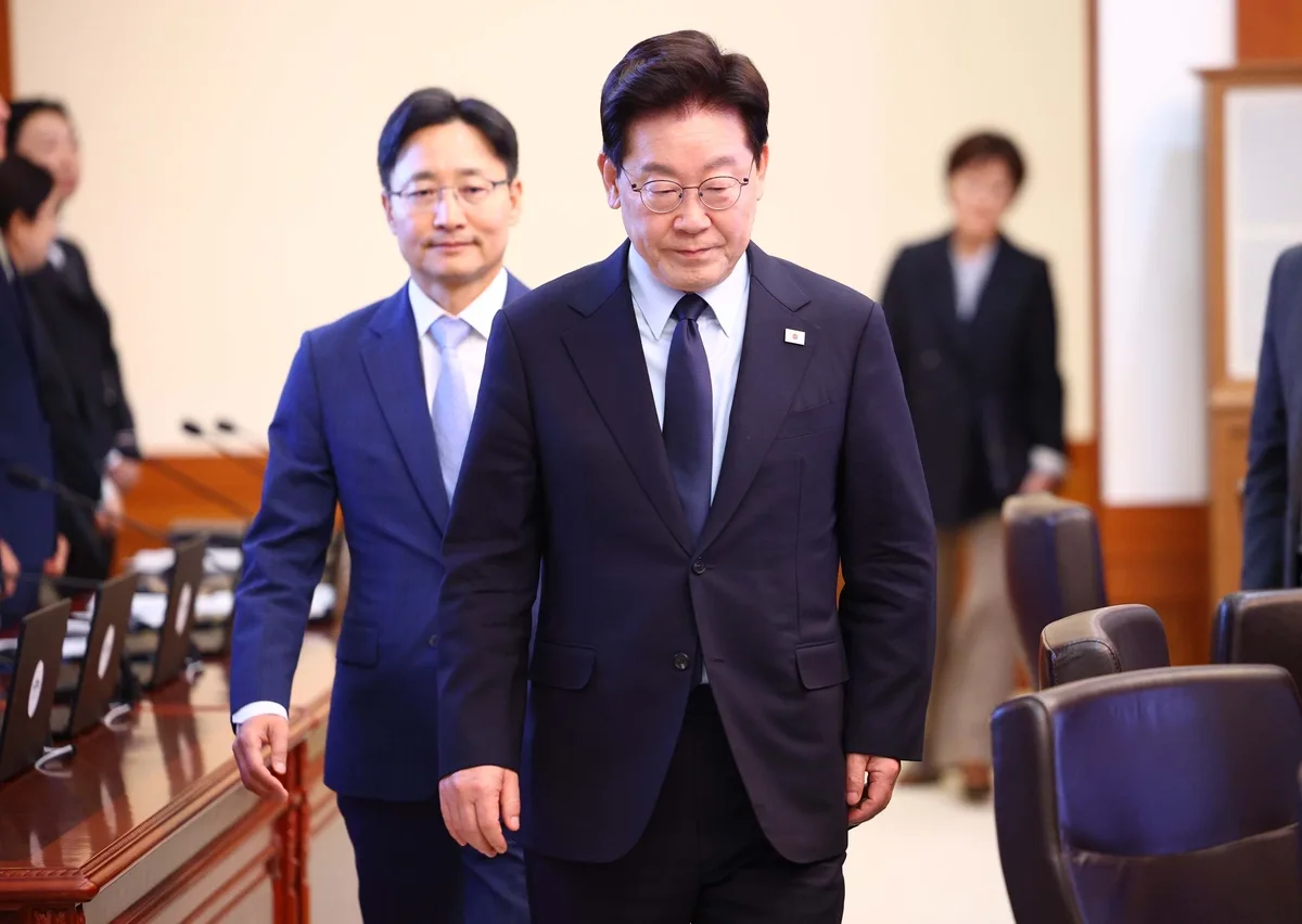 이 대통령 지지율 39%…총선 ‘정부견제론’ 47%, ‘지원론’ 34%[한국갤럽]