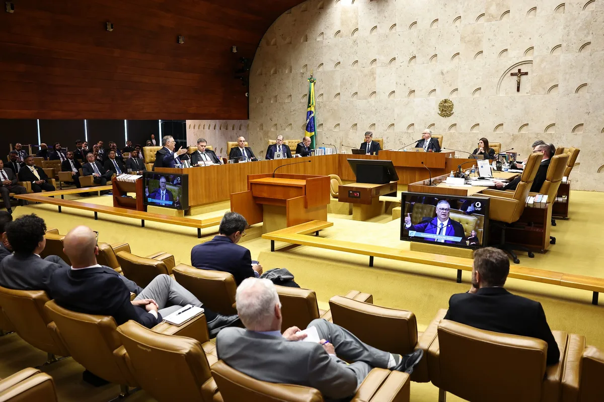 Foco de desgastes para Lula na eleição, STF deve voltar aos holofotes da campanha