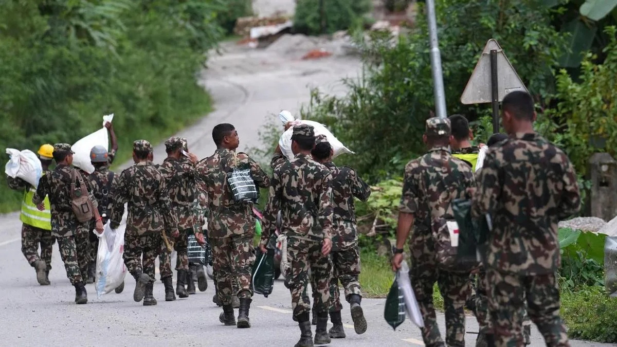 Nepal floods: Five Australians found alive as desperate search continues for 38 Aussies still unaccounted for