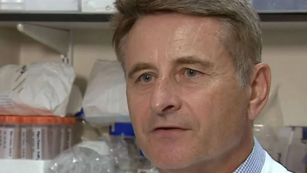 Brendan Wren, sobre el posible brote de peste en Rusia: "Yersinia pestis es bastante contagiosa, pero no tanto como el SARS-CoV-2"