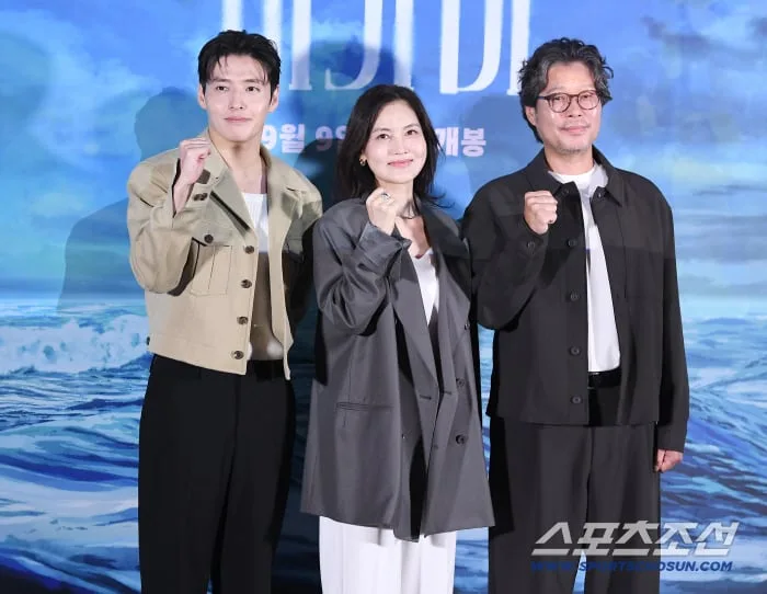 [SC현장] "'오디세이'·'스파이더맨4'와 맞붙어 기뻐"…정해인→강하늘 '아가미', K애니 새 지평 열었다(종합)