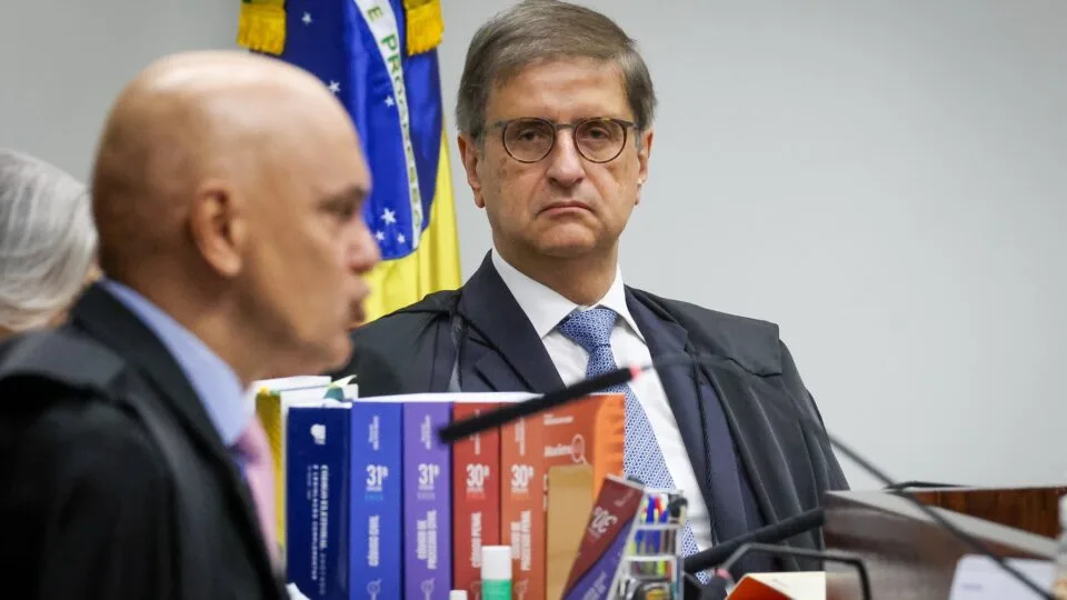 Delegados da PF pedem que Gonet se declare impedido de atuar no caso Master