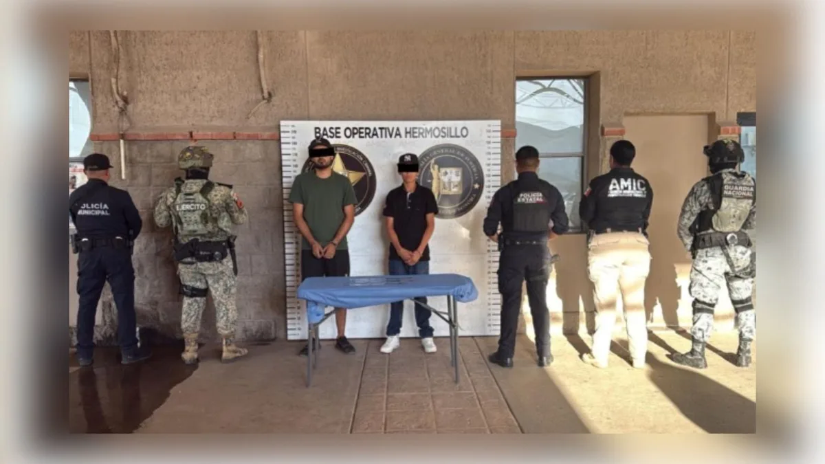 Encuentran a dos menores con Alerta AMBER durante un cateo en Hermosillo: hay dos detenidos incluido el padre