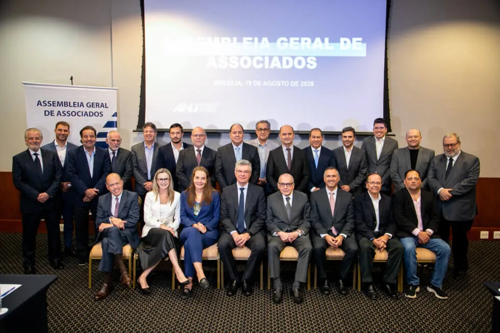 Café Lindenberg é reeleito para presidir Conselho de Administração da ANJ