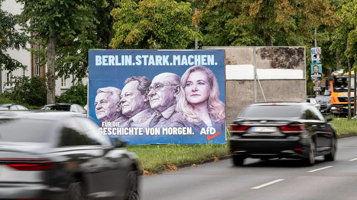 Wahl zum Abgeordnetenhaus: AfD-Wahlplakat zeigt Brinker neben Willy Brandt