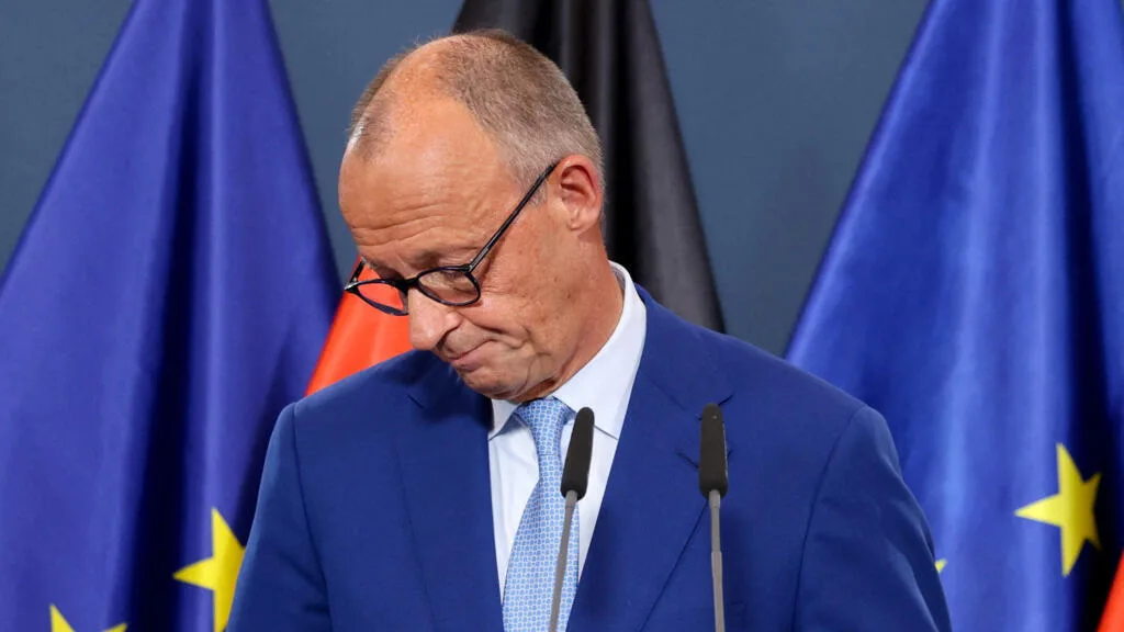Élections en Allemagne: malgré la défaite cuisante de son parti, le chancelier Merz promet de ne rien changer