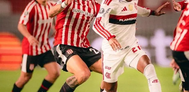 Atuação apática mostra que Flamengo não aprendeu lição de La Plata