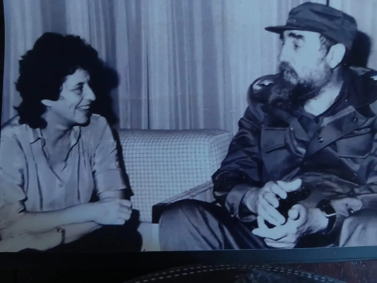 Fidel Castro foi discípulo do método Paulo Freire sem saber, analisa escritora e amiga Maria Valéria Rezende
