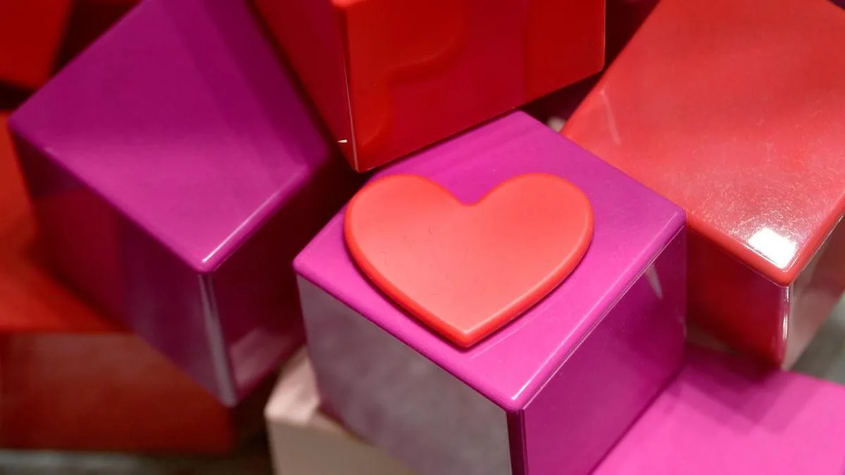 Online dating site found to be cheating on Australians