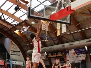 Basket-ball - U18. Déchaîné, Challans écrase le BC Yonnais à domicile