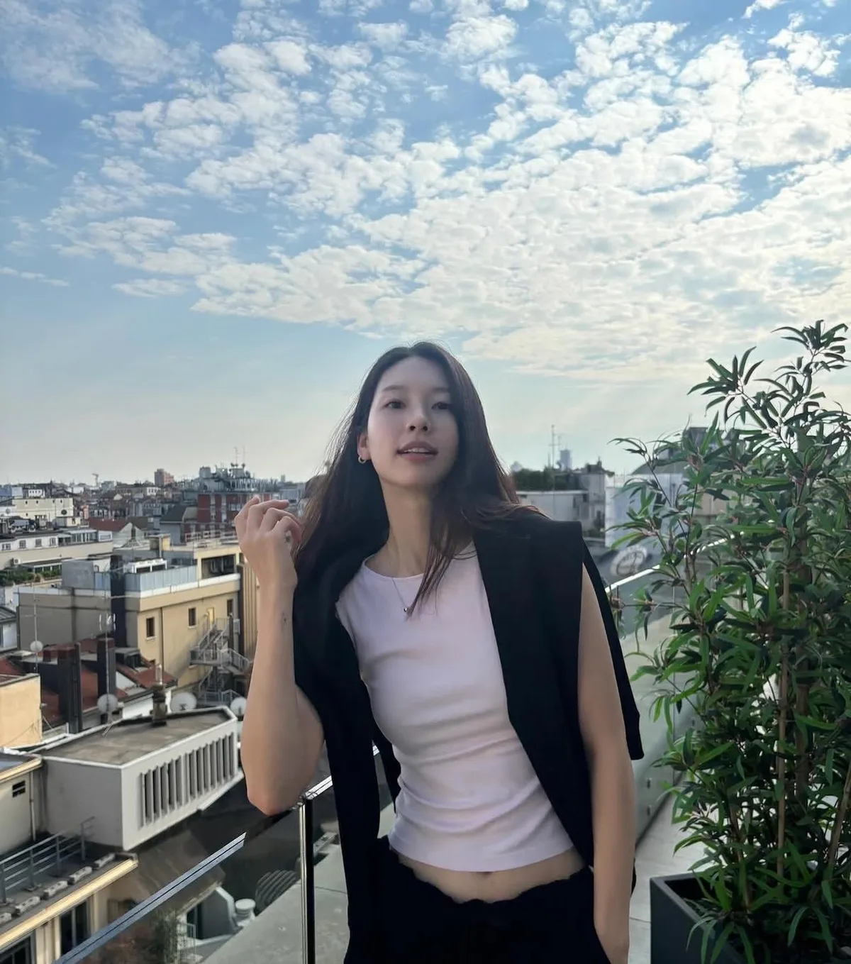 “정말 아름다워”…日 팬들 홀린 국대 GK 김승규 아내 김진경 미모