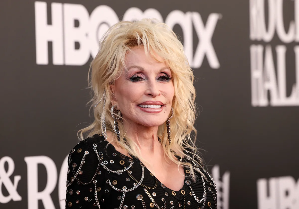 Dolly Parton dejó un mensaje para graduados de Imagination Library: “Cada libro es un tesoro”