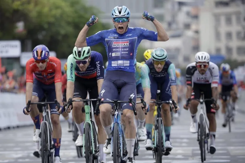 Paul Magnier s'impose au sprint sur la quatrième étape du Tour du Guangxi et reprend la tête du classement général