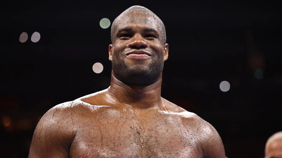 Dubois wants Usyk trilogy fight: 'We're coming out on top this time!'