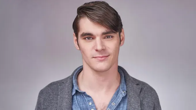 RJ Mitte, ator de Breaking Bad, morre aos 34 anos