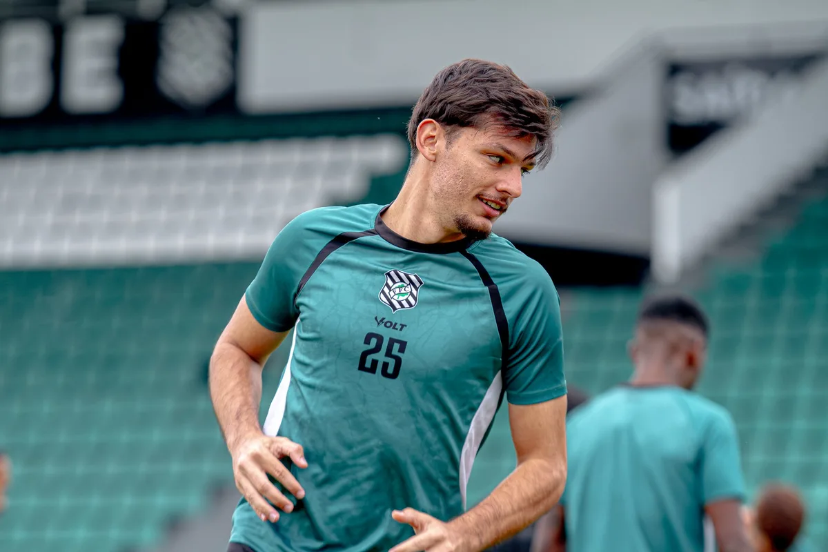 Figueirense tem cinco desfalques e dúvidas na escalação contra o Marcílio Dias