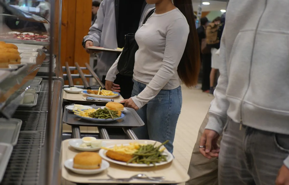 Rentrée scolaire 2026 : Le repas à 1 euro pour tous va-t-il plomber les finances des Crous ?