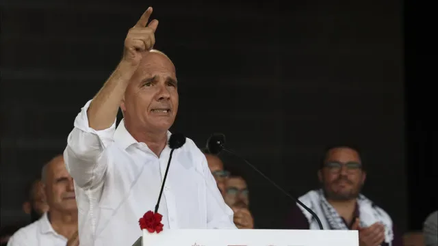 Se PS viabilizar OE "confirma cumplicidade com política de Direita"