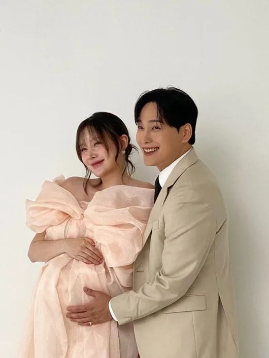'백기범♥' 나인뮤지스 금조, 오늘(18일) 득남…결혼 4년 만에 엄마 됐다