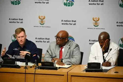 Knoflokskraal: Macpherson to seek court order stopping further land occupation