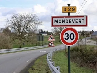 Le maire et la totalité du conseil municipal de cette petite commune bretonne démissionnent en même temps