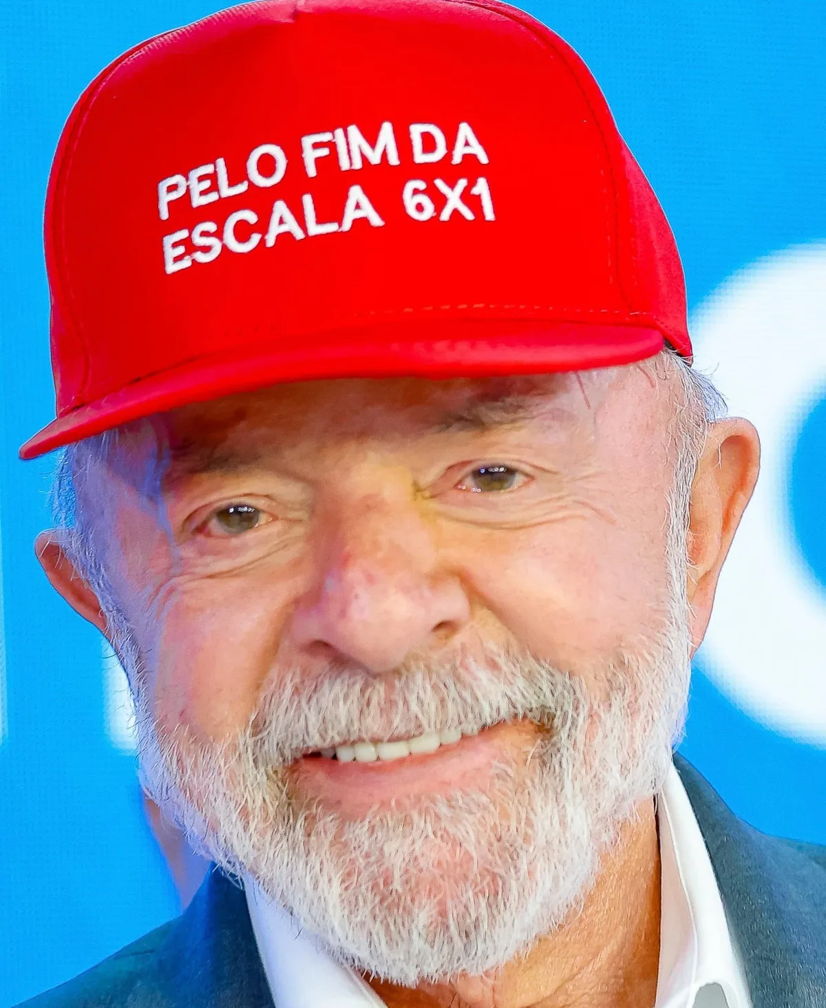 Lula denuncia articulação de Flávio Bolsonaro e aliados para barrar o fim da escala 6×1