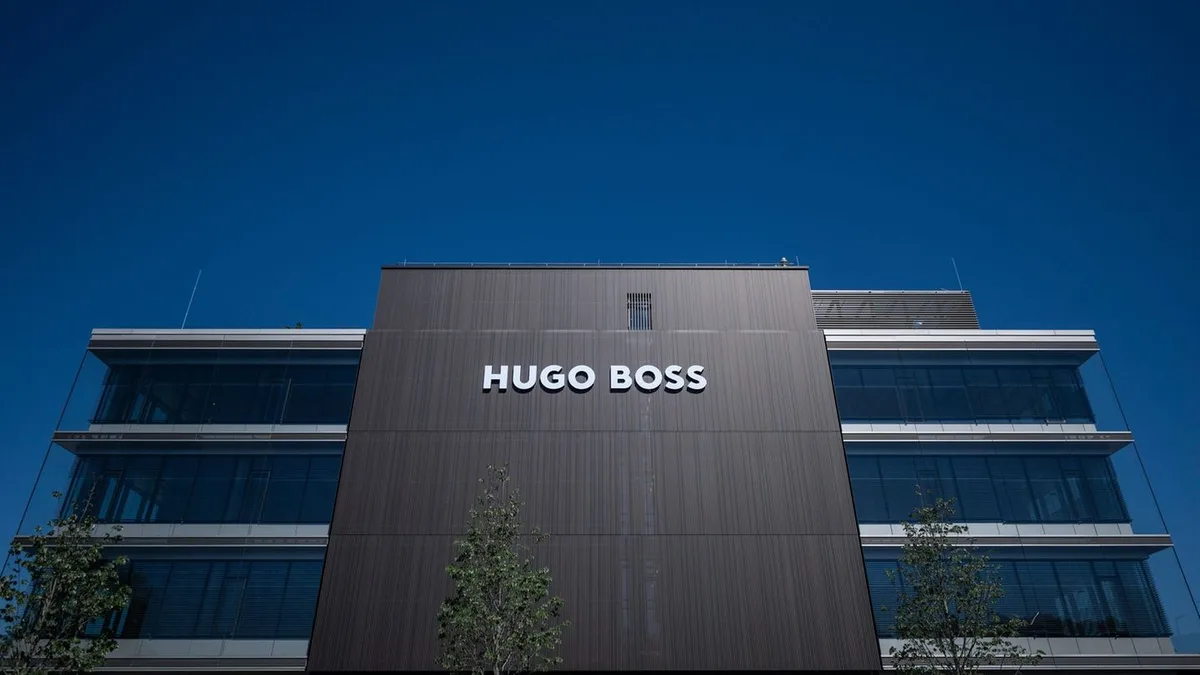 Bekleidungs-Riese: Frasers baut Position bei Hugo Boss weiter aus