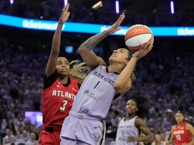 Gabby Williams' 26 points lifts Valkyries to 68-64 win in WNBA Finals opener