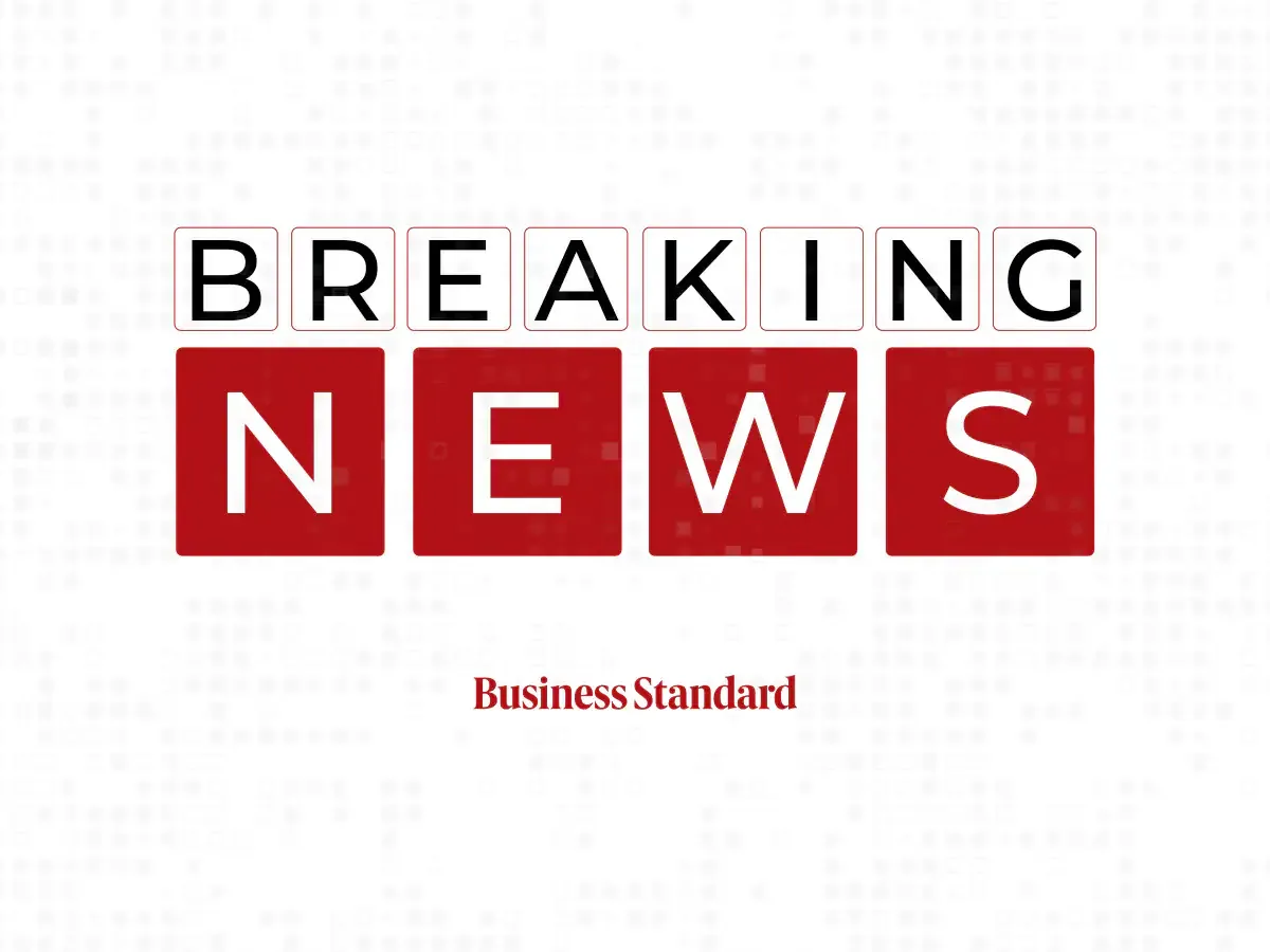 Air India seeks $1.5 bn from owners Tata, Singapore Air as losses mount