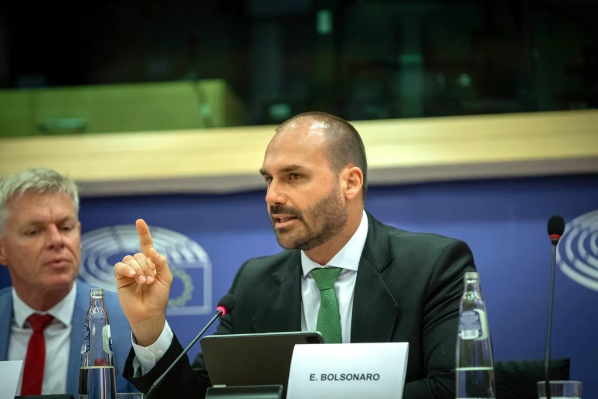 Eduardo Bolsonaro enfrenta novo julgamento decisivo no STF