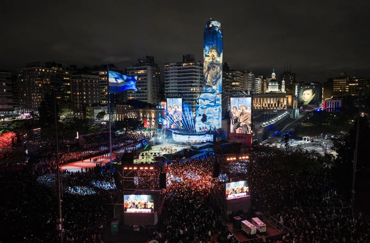Increíble show de mapping, íconos de la música y desfile de atletas: la impactante inauguración de los Juegos Suramericanos Santa Fe 2026