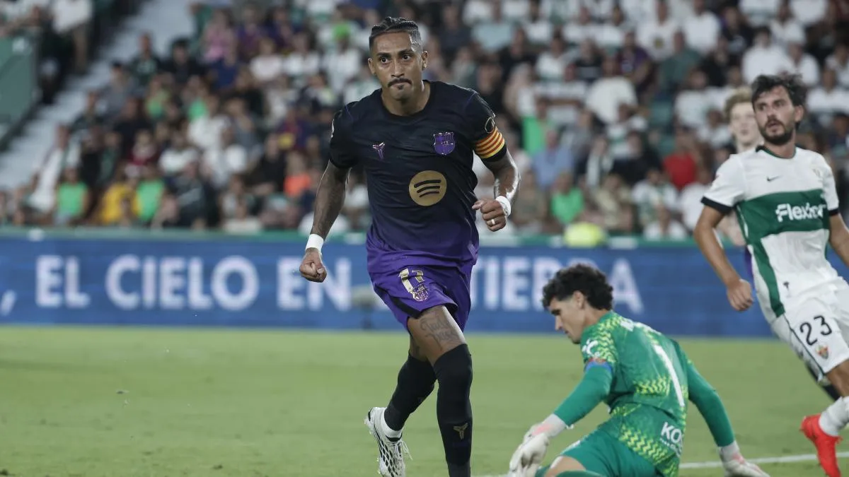 Raphinha: “Me siento cómodo jugando de nueve”