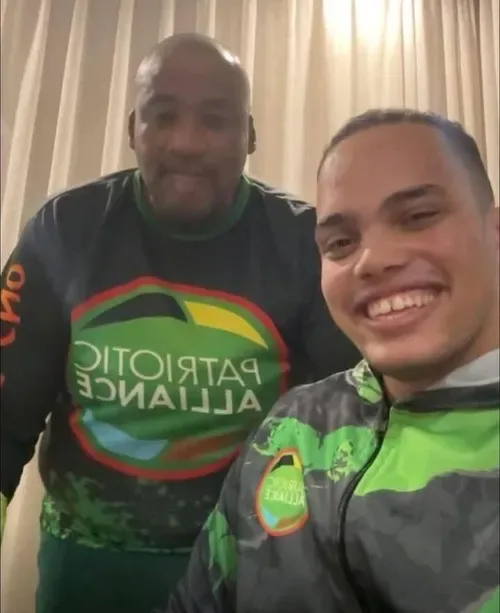 Political feud ignites as Gayton McKenzie and Liam Jacobs clash over bakkie crash post